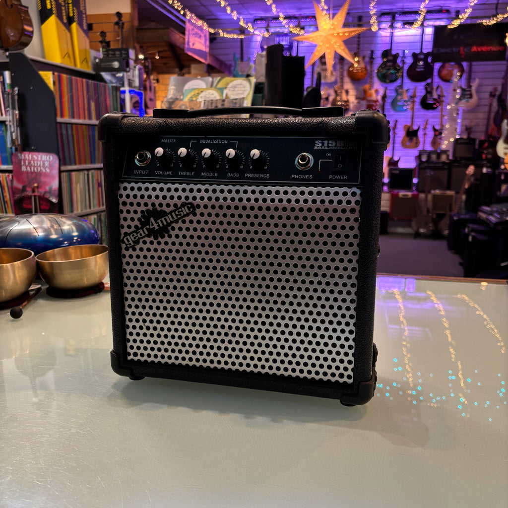 Pre-Loved Gears 4 Music S15B 15 Watt Bass Amplifier – Sutton Music Centre