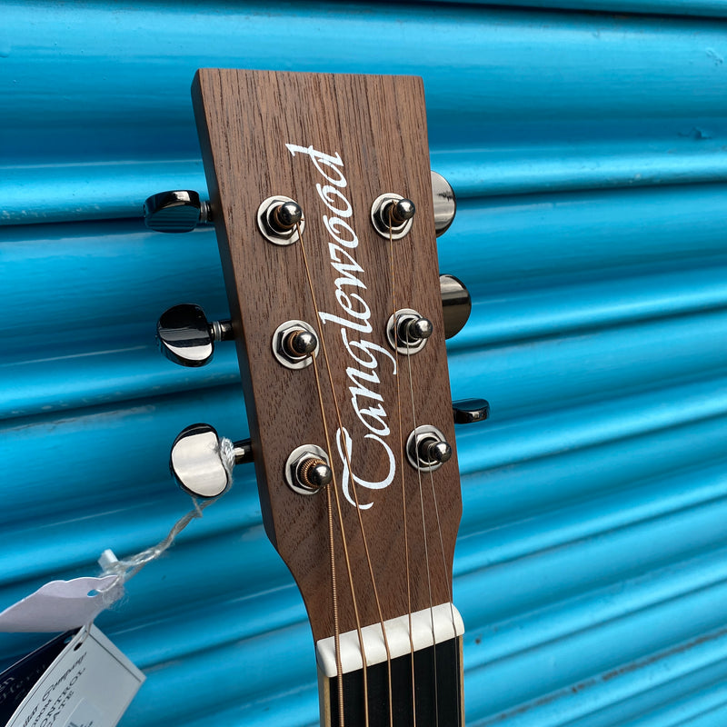 Tanglewood TRU4CE BW Electro-Acoustic Guitar (Super Folk With Cutaway)