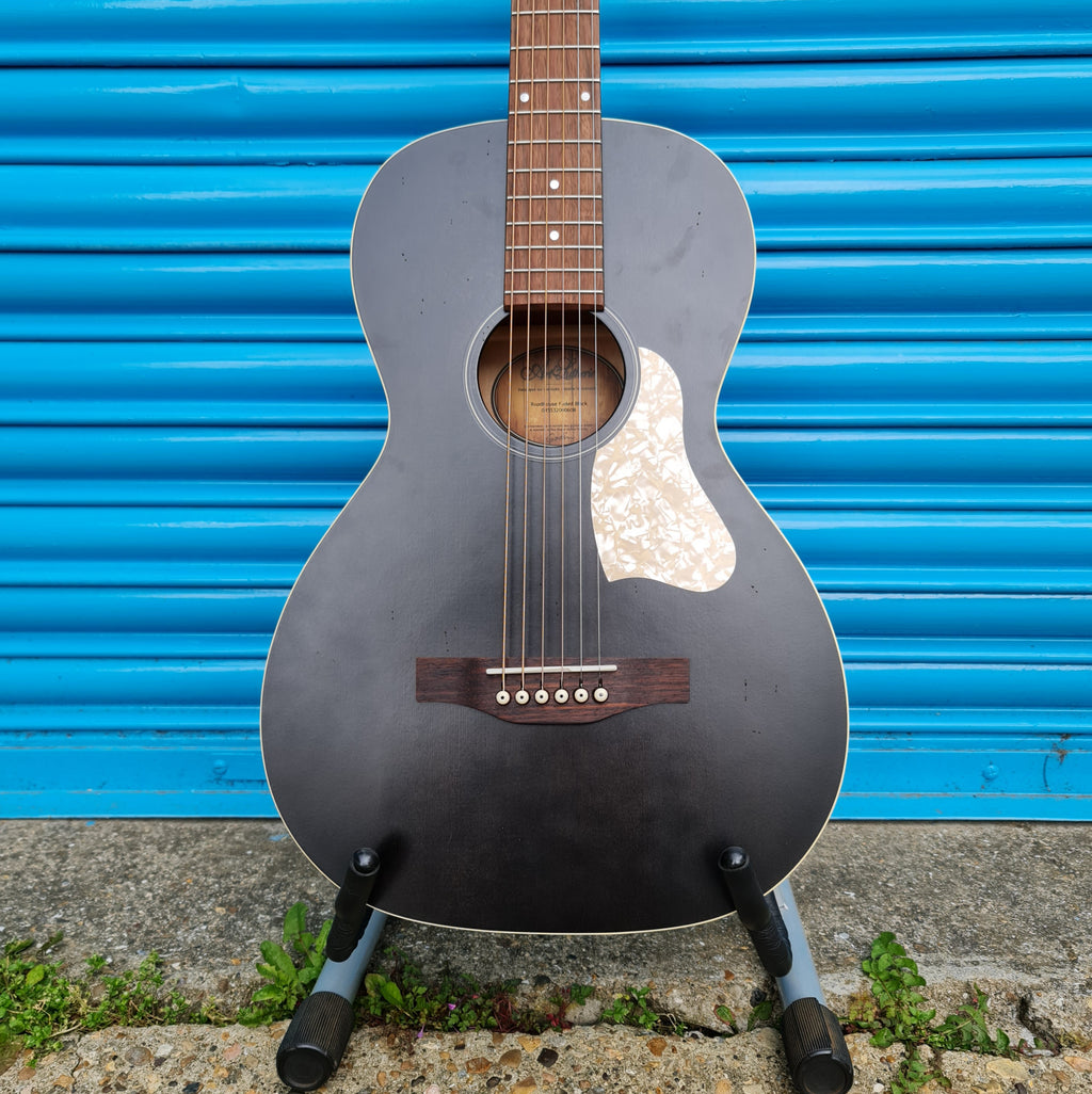 Art Lutherie Roadhouse Parlor Solid Top Acoustic Guitar