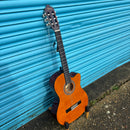 Valencia VC104HTC Full Size (4/4) with narrow neck Classical Guitar inc. gig bag