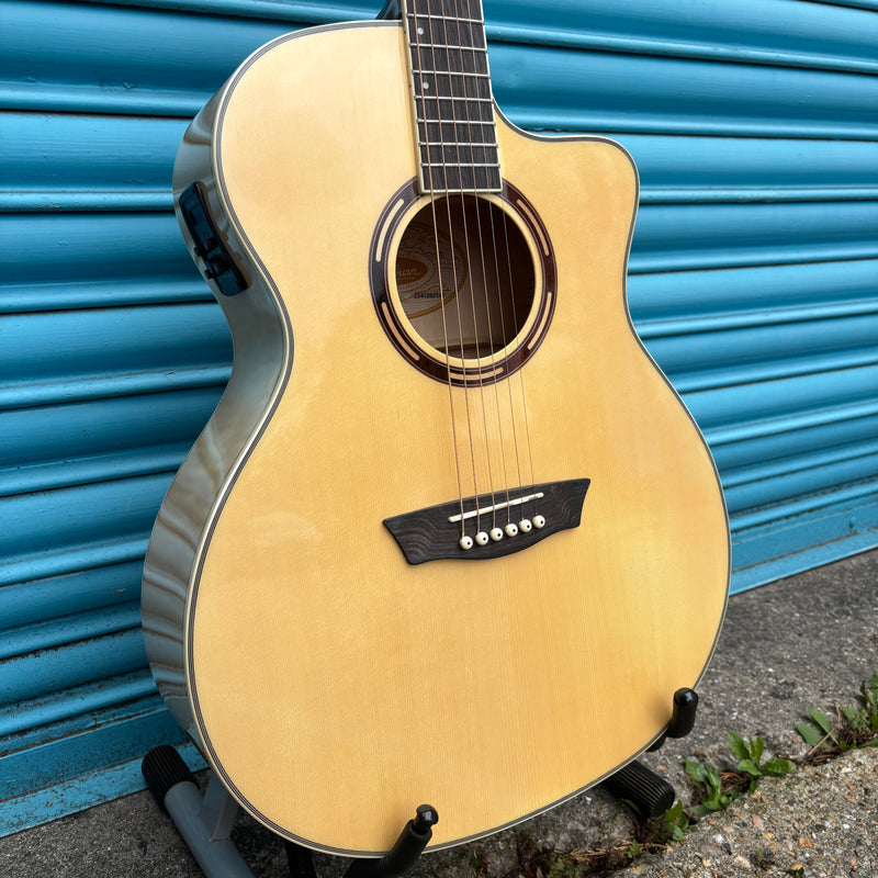 Washburn AG40CE Apprentice Series Grand Auditorium Electro Acoustic Guitar