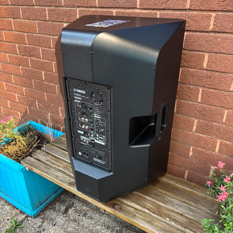 Pre-Loved Yamaha DXR15 Active Speaker