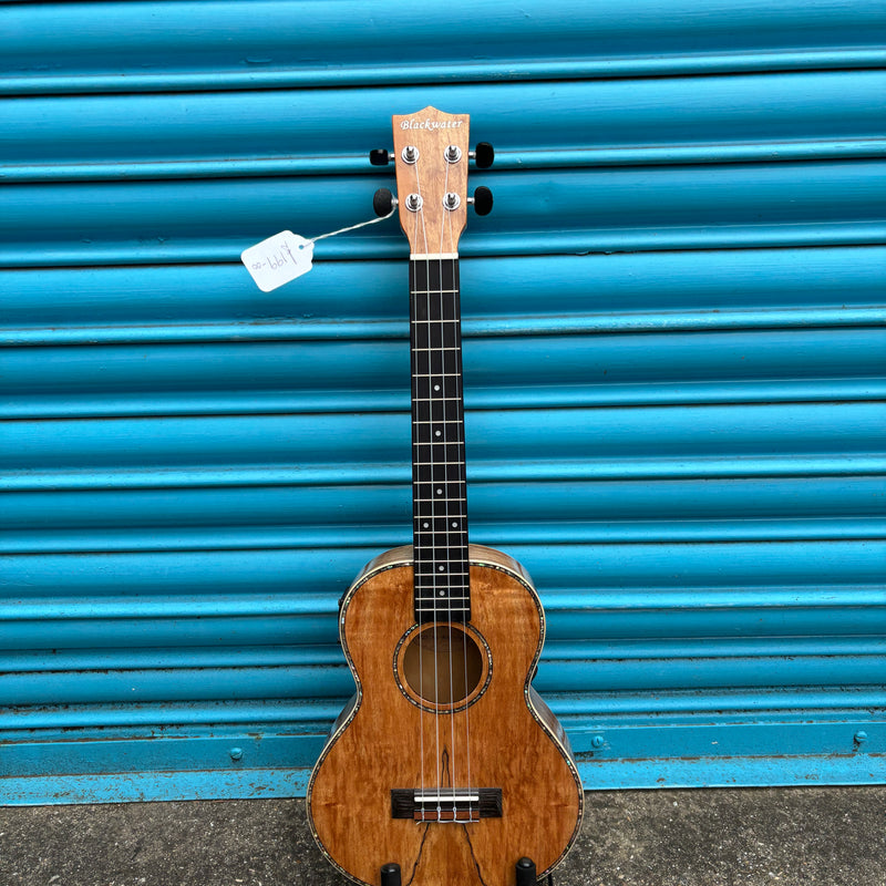 Blackwater YWUK-27FMEQ Tenor Ukulele - Spalted Maple