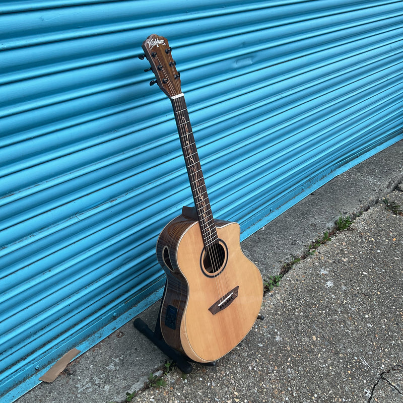 Washburn Bella Tono Suprema SC40SCE Studio Cutaway Electro-Acoustic Guitar