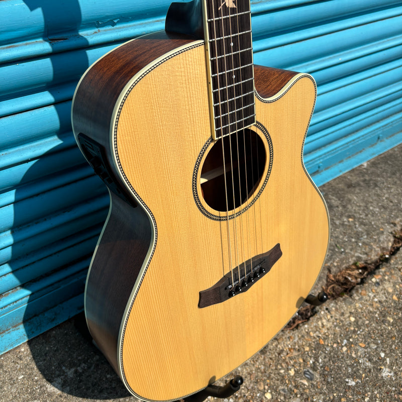 Tanglewood Limited Edition TSP45 Sundance Premier Electro Acoustic Guitar