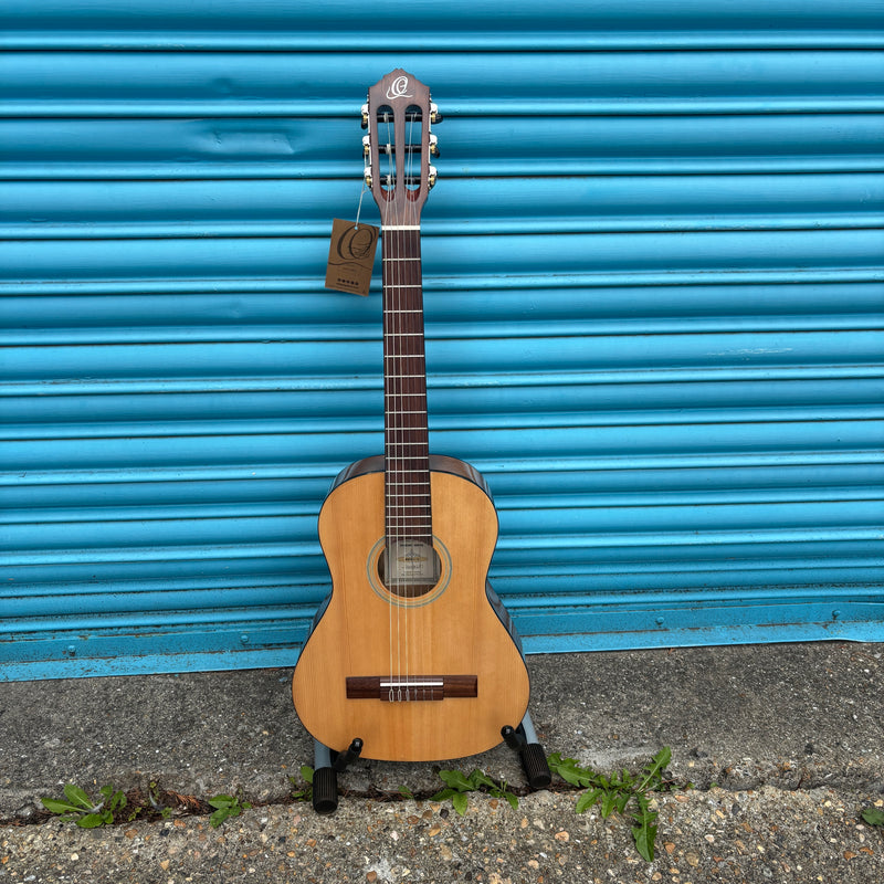 ORTEGA Student Series 1/2 Classical Guitar  - Natural