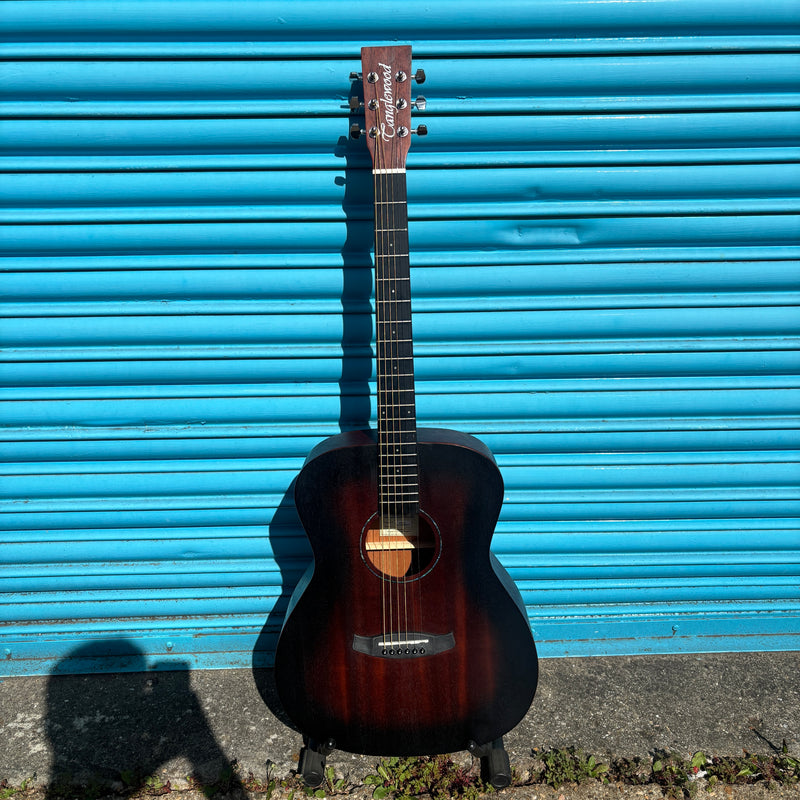 Pre-Loved Tanglewood Crossroads Acoustic Guitar Inc. Padded Stagg Gig Bag