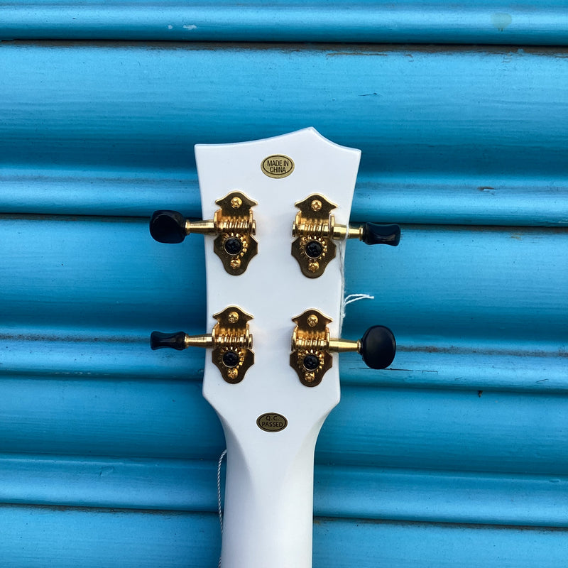Enya NOVA U Pro Smart White Tenor Ukulele W/ Padded Gig Bag