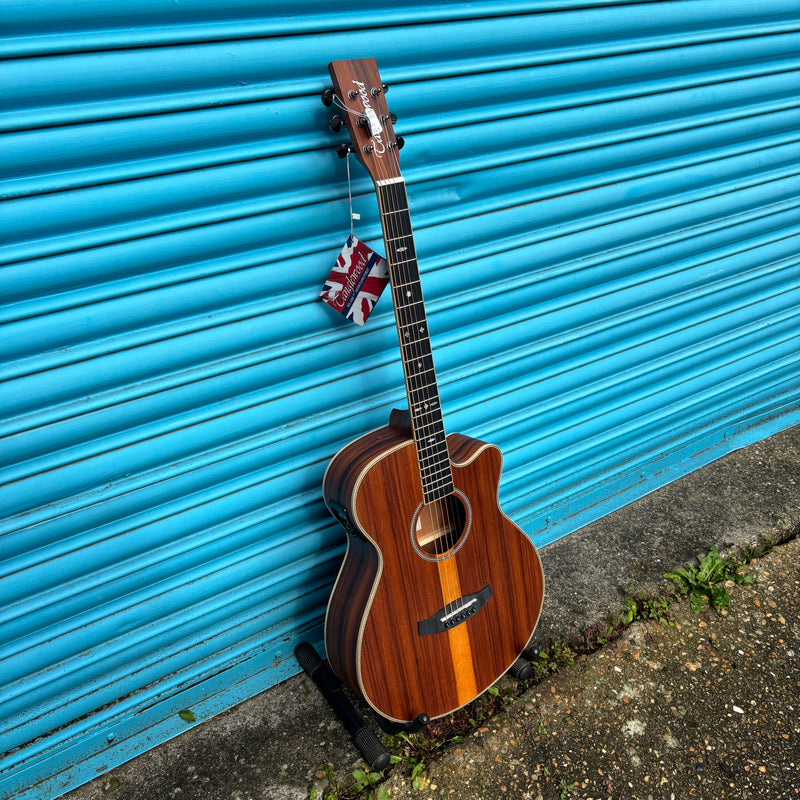 Tanglewood Reunion Pro TRU4CEAS Solid Spruce Top Electro-Acoustic Guitar w/Cutaway