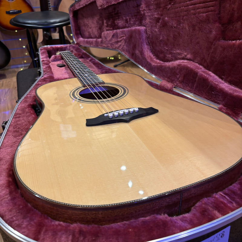 Tanglewood TW15HE Solid Spruce Top Dreadnaught Electro Acoustic-Guitar