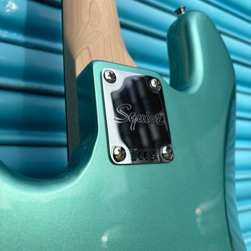 Squire Affinity Active Jazz Bass Mystic Sea Foam Green