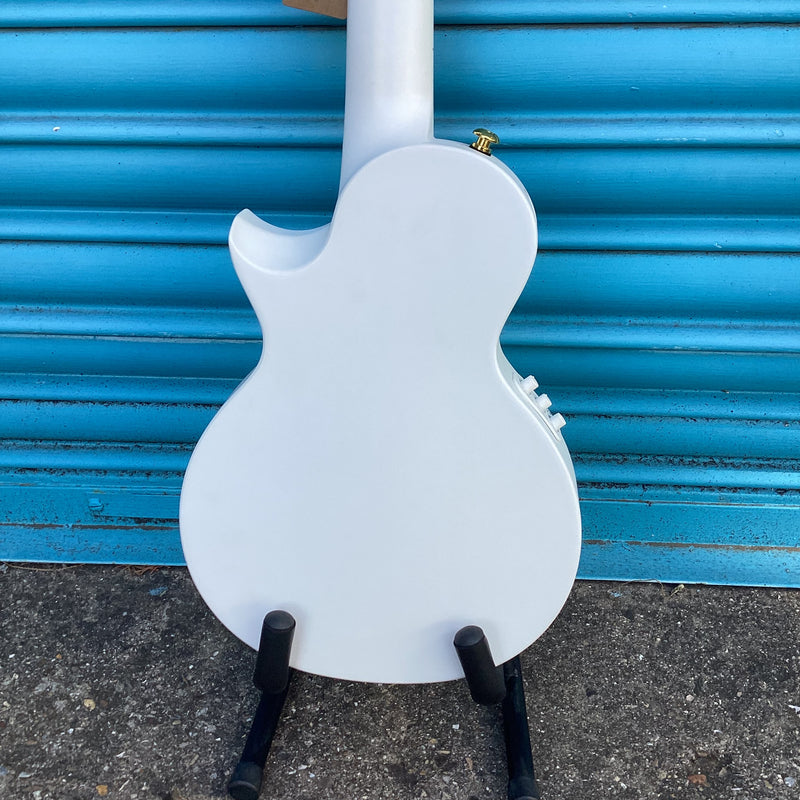 Enya NOVA U Pro Smart White Tenor Ukulele W/ Padded Gig Bag