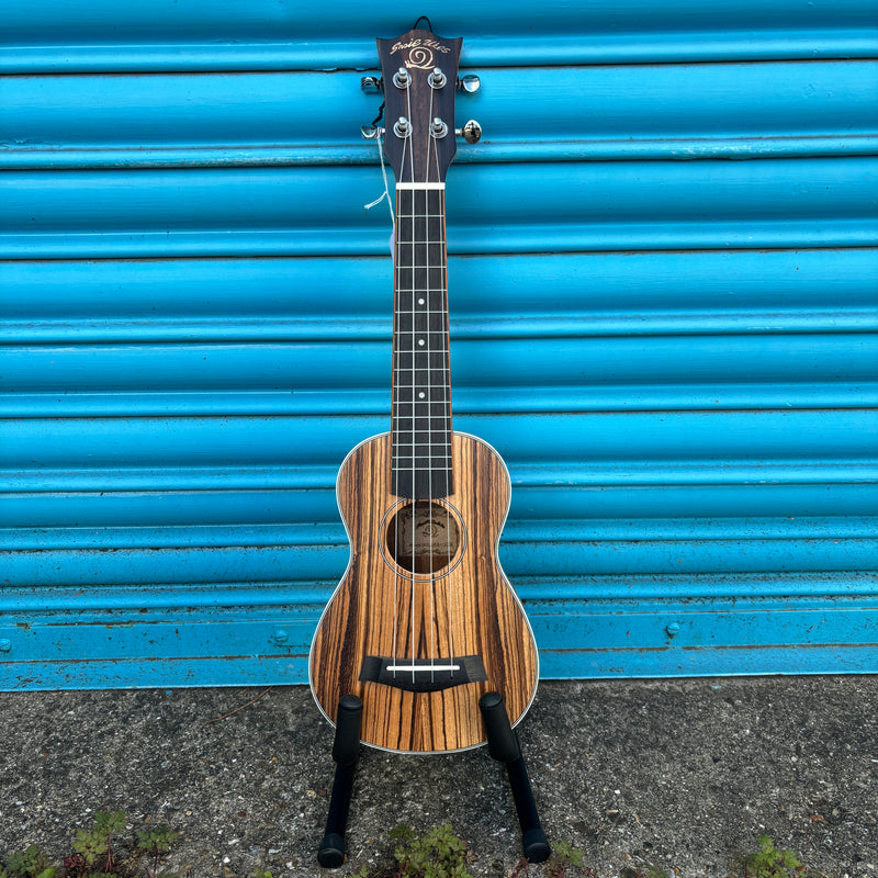 Snail UKS-215E Zebrawood Soprano Ukulele, inc. Gig Bag