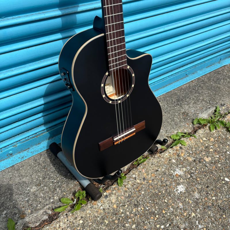 Ortega Family Series 3/4 Electro Classical Guitar  - Satin Black with Padded Gig Bag -