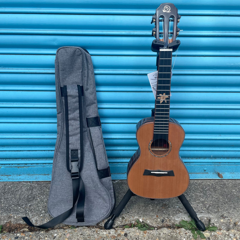 Snail BHC-6C Solid Cedar Concert Ukulele, Inc. Gig Bag