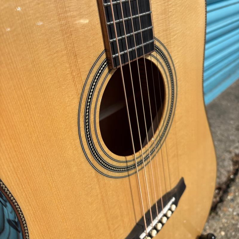 Tanglewood TW15HE Solid Spruce Top Dreadnaught Electro Acoustic-Guitar