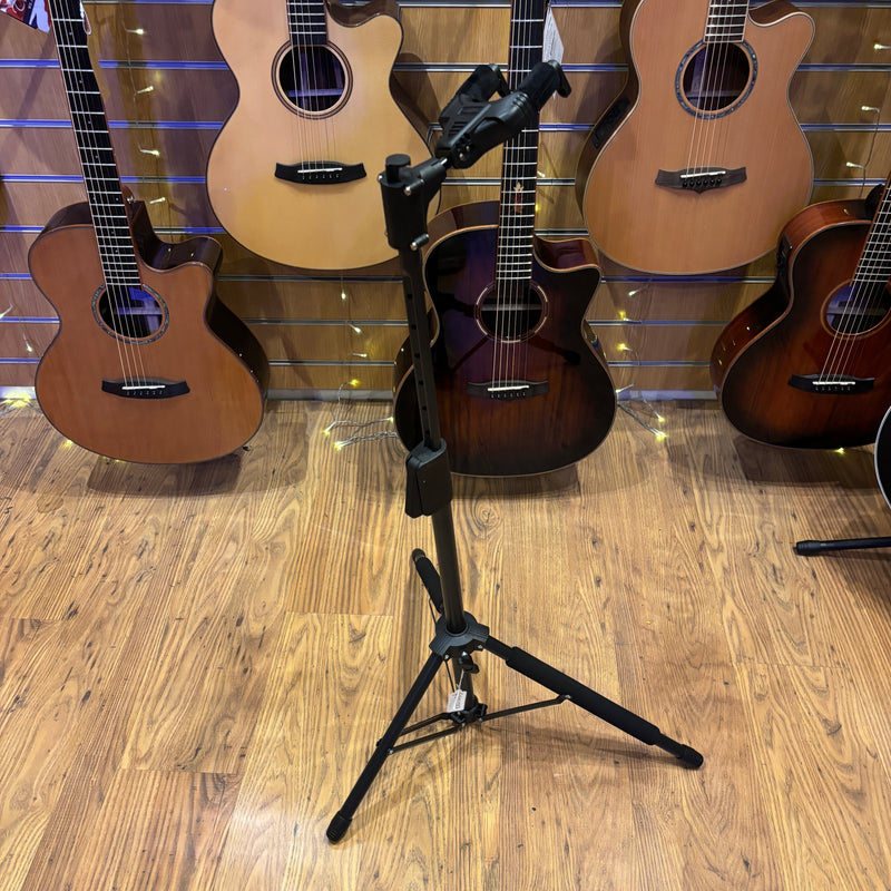 Tanglewood Universal Guitar Stand with Auto-Lock Cradle