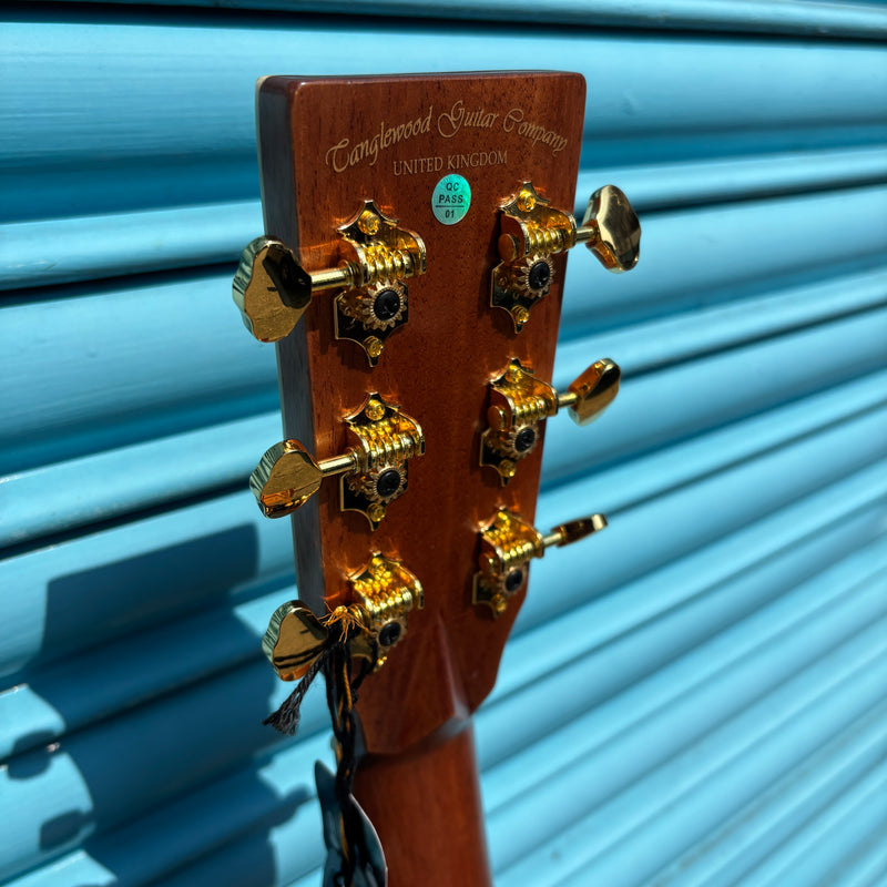 Tanglewood TW15HE Solid Spruce Top Dreadnaught Electro Acoustic-Guitar