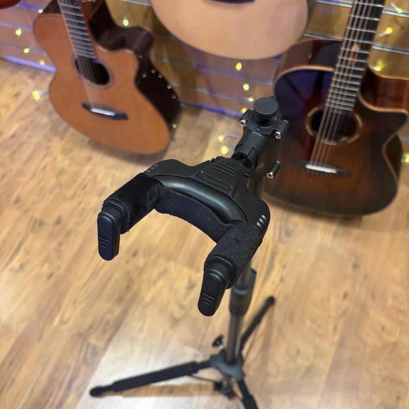 Tanglewood Universal Guitar Stand with Auto-Lock Cradle