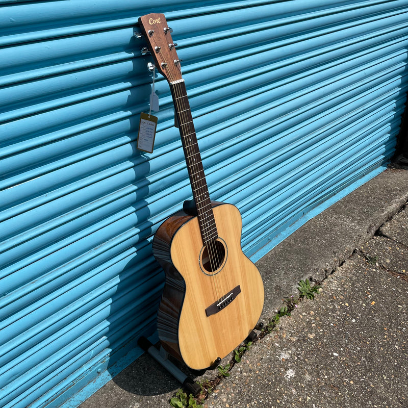 Cort L60 Solid Spruce Acoustic Guitar - Natural
