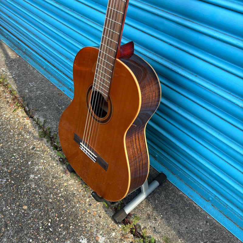 Admira Granada Full size (4/4) Solid Cedar Top Classical Guitar