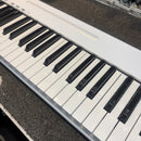 (Pre-Loved) Samson Carbon 61 Keyboard controller (midi/usb)