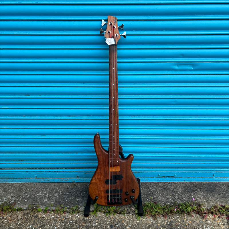 (Pre- Loved) Vintage Active Fretless Bass