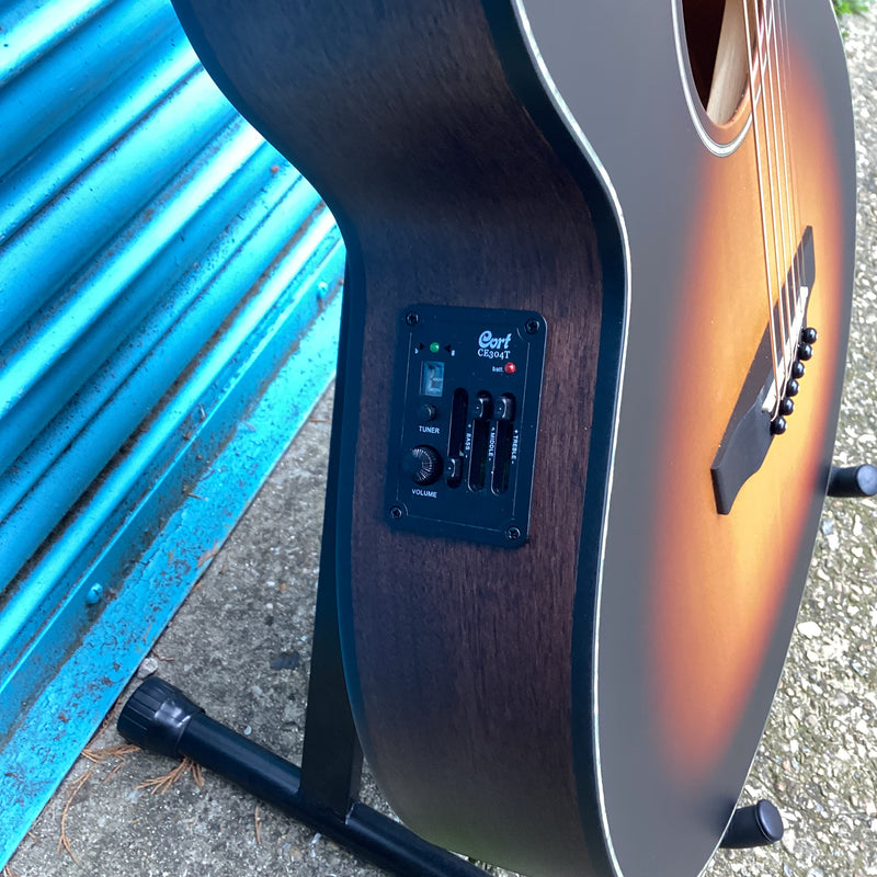 Cort - SFXE Electro Acoustic Guitar