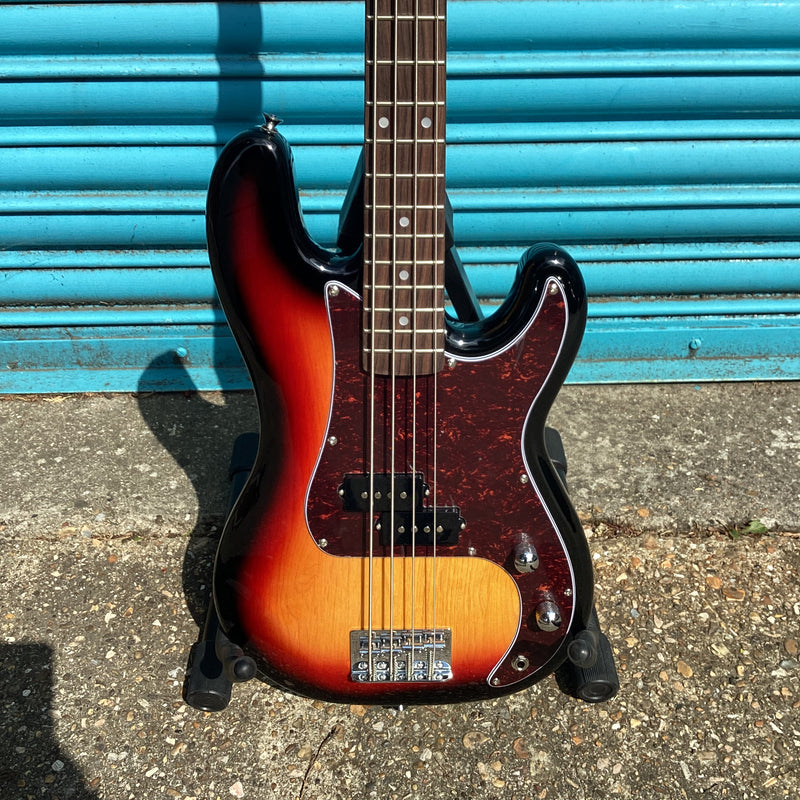 SX 3/4 Short Scale Precision Style Bass Guitar in 3 Colour Sunburst (including Gigbag)