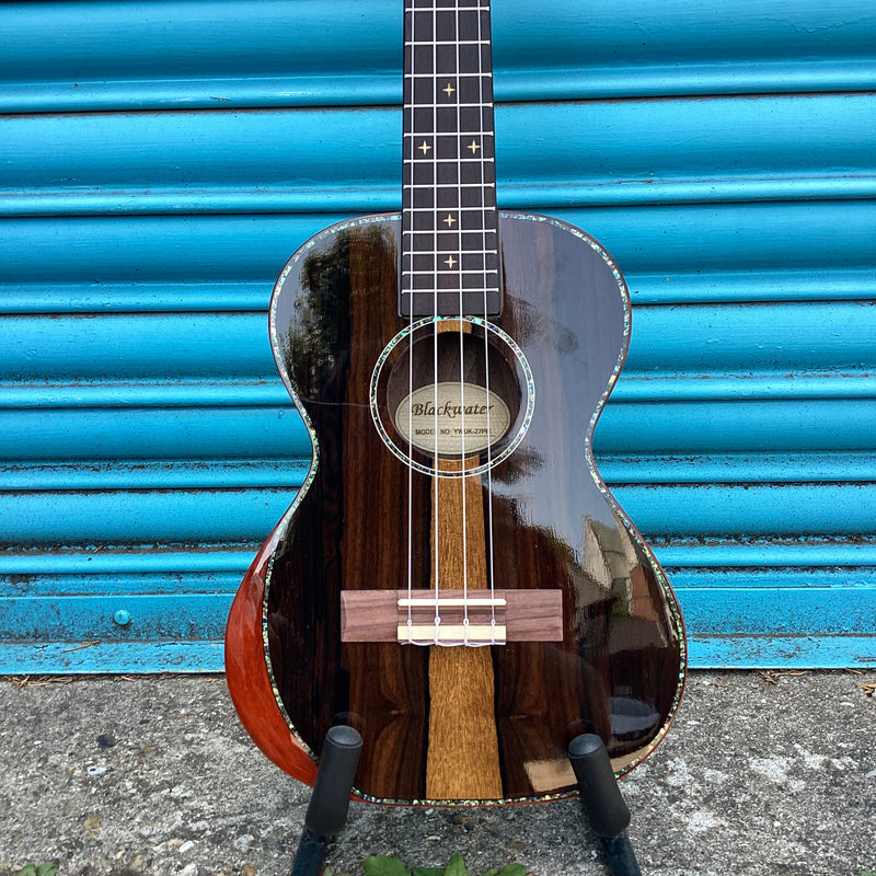 Blackwater YWUK-27PH Tenor Ukulele in Ziricote Wood with Gig Bag