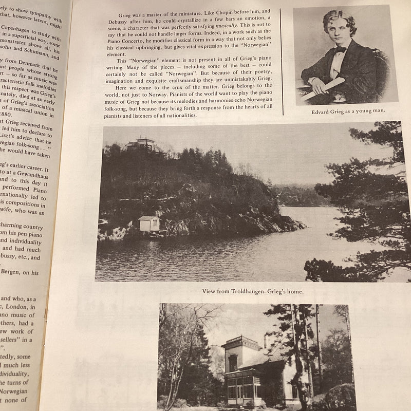 (Pre-Loved) The Young Pianist's Grieg - A Collection of the Easier Oiano Works in their Original Form - Harry Dexter