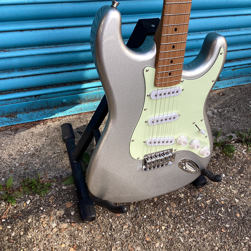 Northstar by Tanglewood NS1IS Double Cut Electric Guitar SSS (Strat Style) Inca Silver