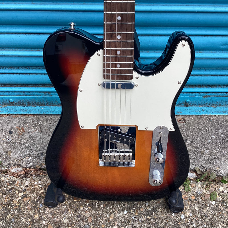 Sceptre SA13TS Generation II Arlington Standard Electric Guitar 3 Tone Sunburst