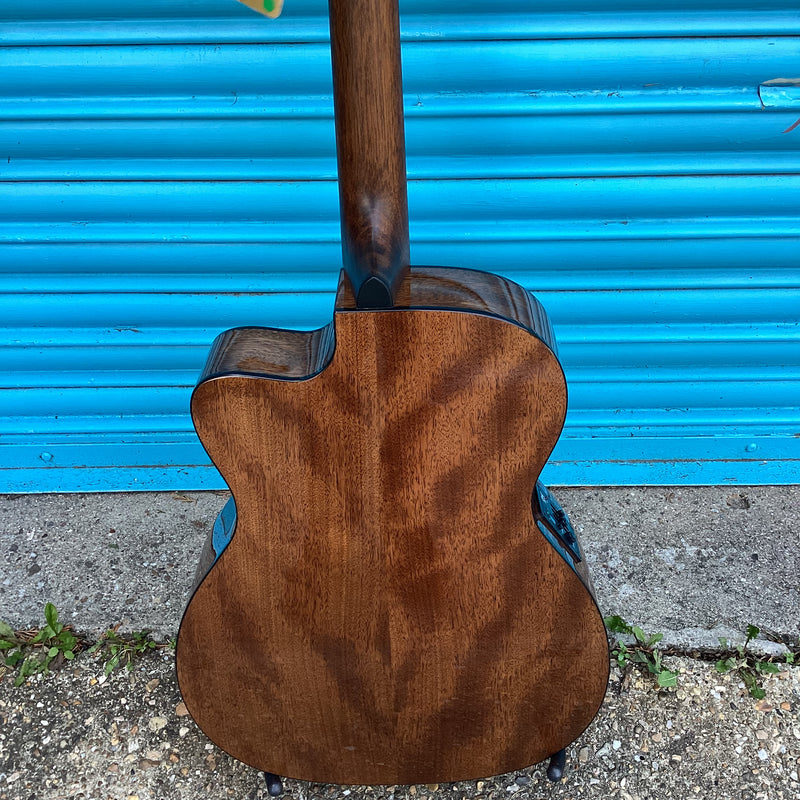 Cort L60CE Electro Acoustic Guitar with a Cutaway