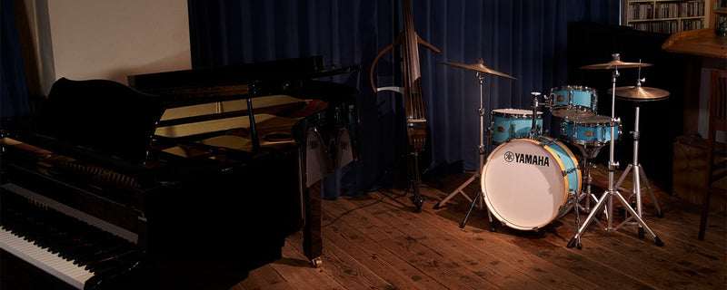 Yamaha Stage Custom Hip Shells Including Tom Holder in Raven Black