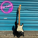 (Pre-Loved) Squier Stratocaster Electric Guitar in Black MIK (Made In Korea)