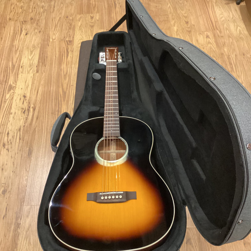 Tanglewood TW40 SO VS E Sundance Historic Solid Top Electro Acoustic Guitar (incl. Hard Case)