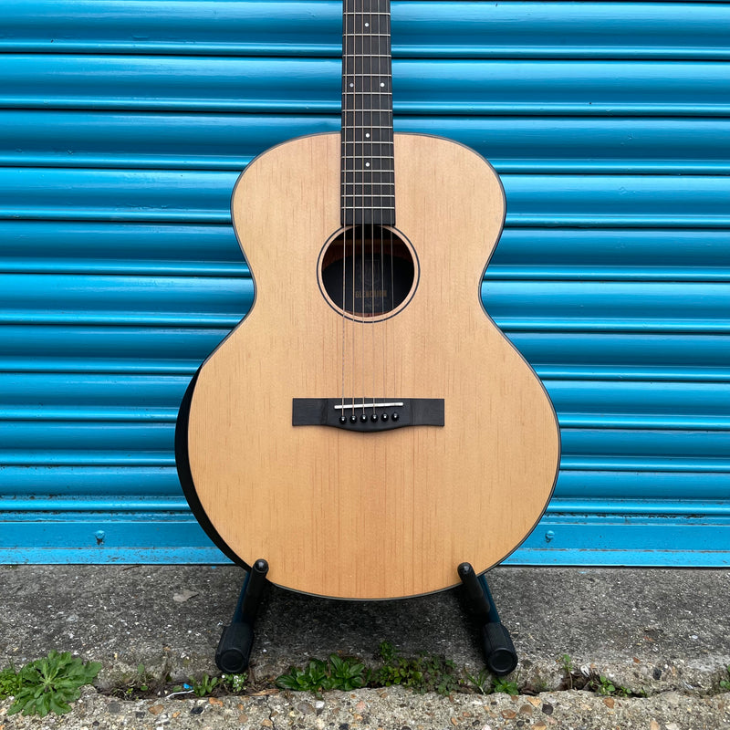 James Neligan GLEN-O N Acoustic Guitar